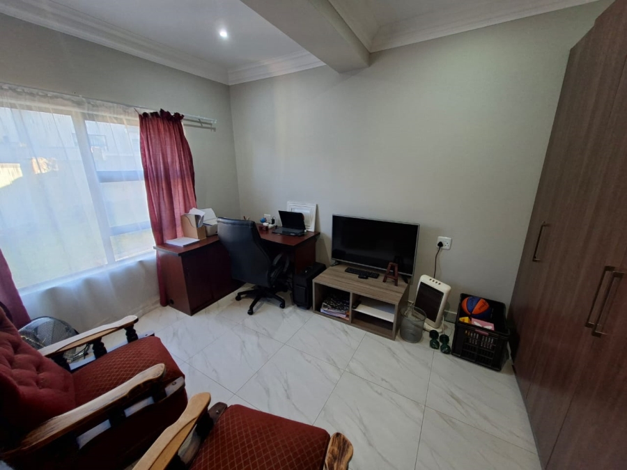 4 Bedroom Property for Sale in Lilyvale S H Free State